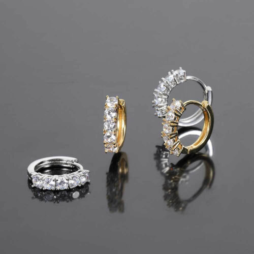 Prong Setting Cubic Zirconia Huggie Earrings Manufacture