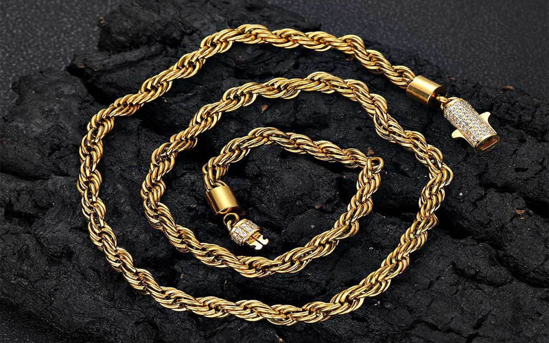 custom moissanite pendants rope chain