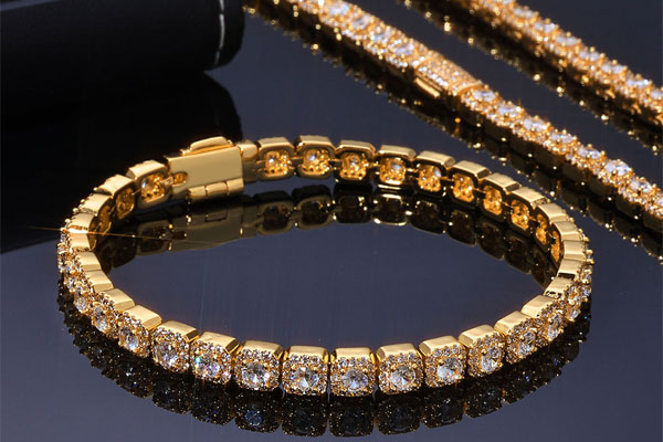 iced out bracelets prong set link (cluster)